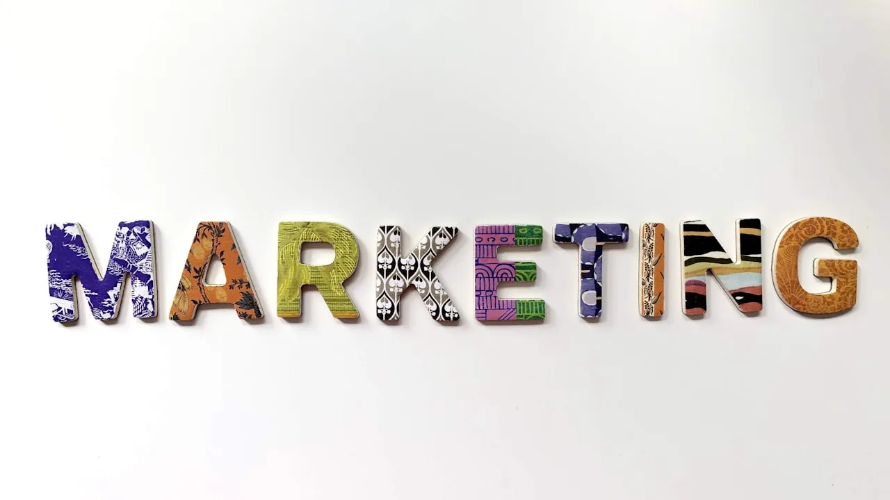 SEO или контекстная реклама: что выбрать в 2026 году