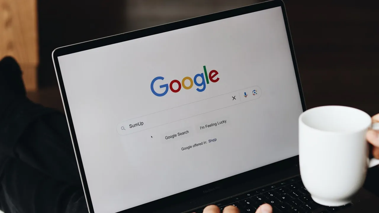 Google добавил AI-помощника в Search Console для анализа отчётов