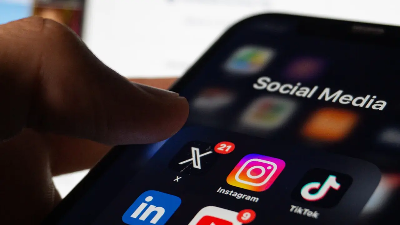Platform properties: статистика Instagram, TikTok, X и YouTube в поиске Google